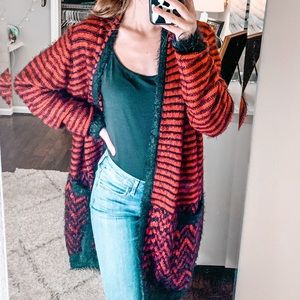 black and red stripped cardigan!